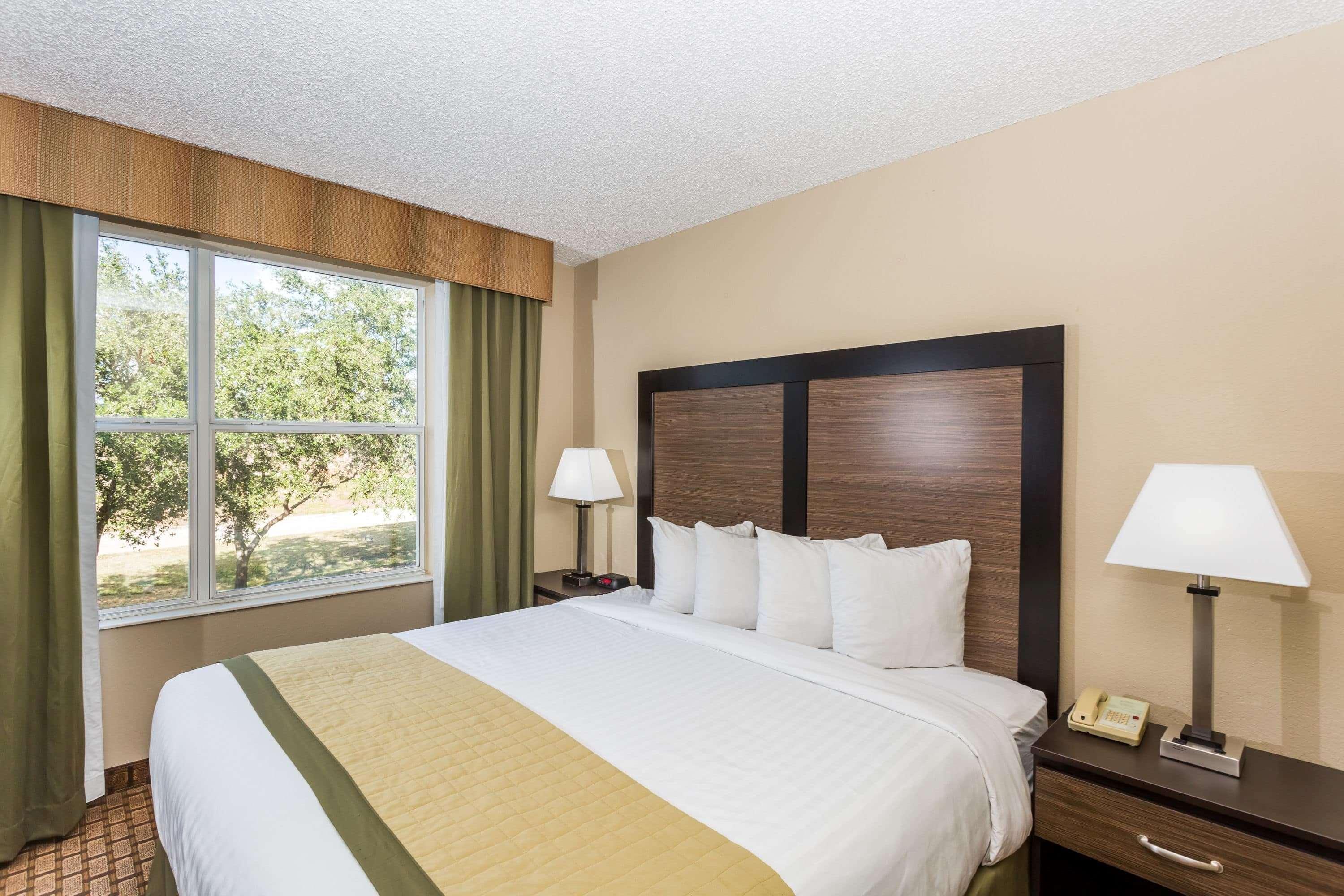 Baymont By Wyndham Fort Myers Airport מראה חיצוני תמונה