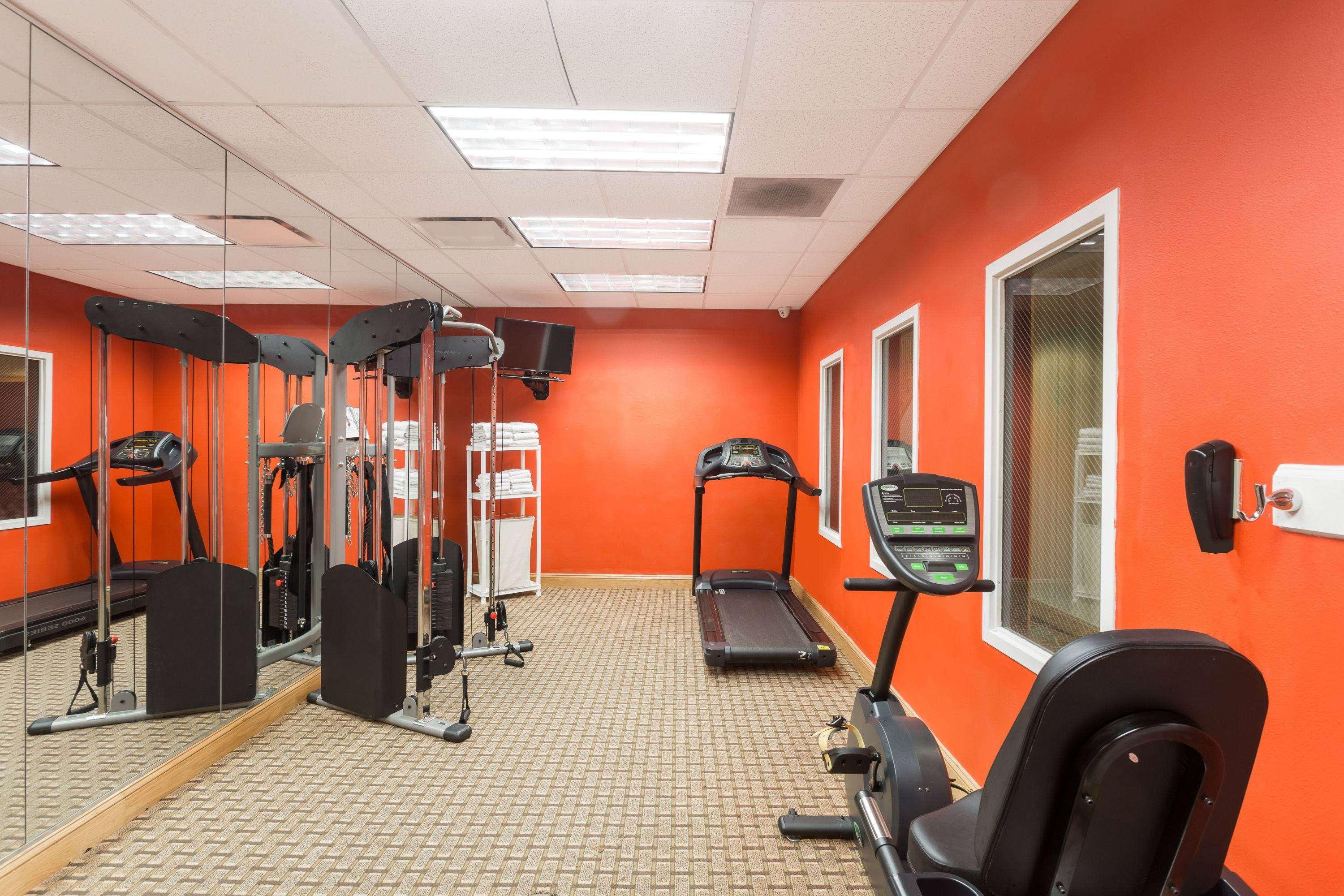 Baymont By Wyndham Fort Myers Airport מראה חיצוני תמונה