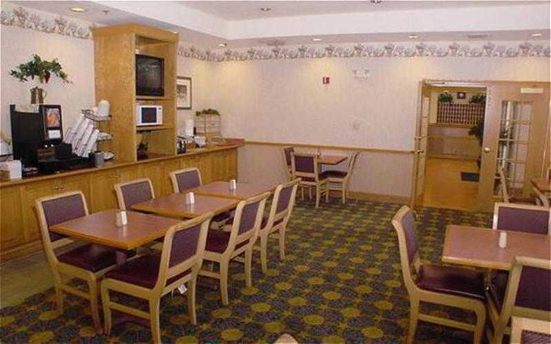 Baymont By Wyndham Fort Myers Airport מראה חיצוני תמונה