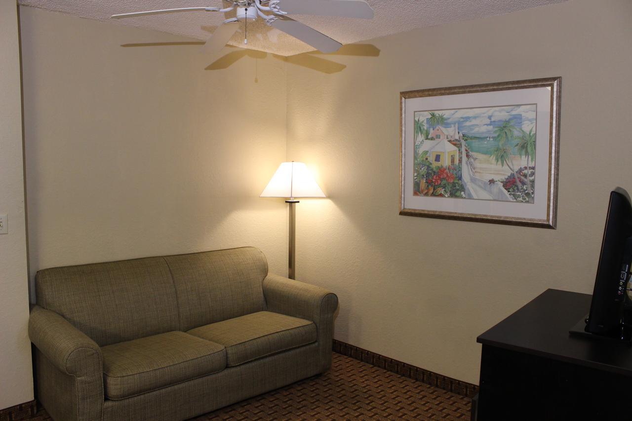 Baymont By Wyndham Fort Myers Airport מראה חיצוני תמונה