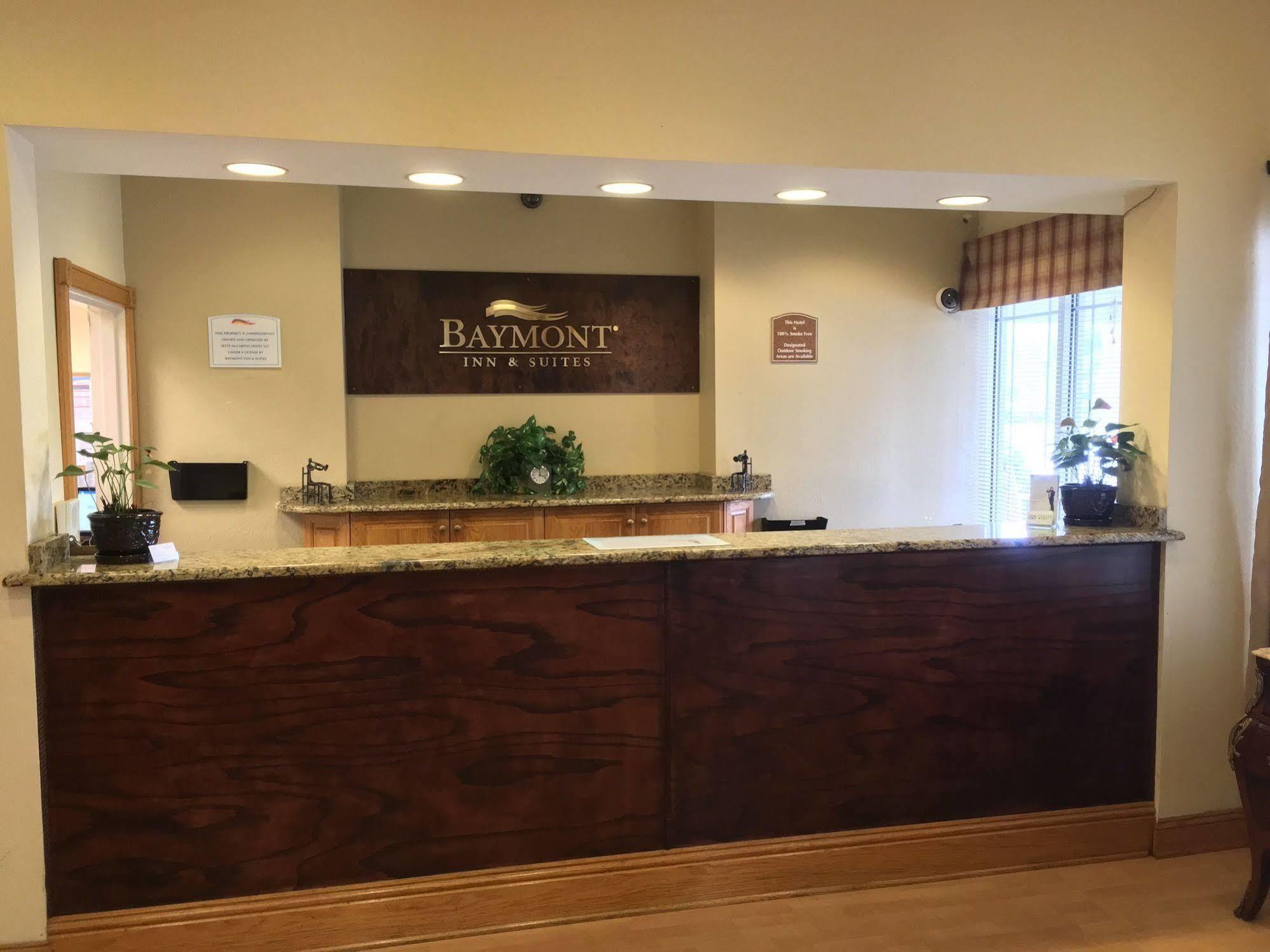 מלון Baymont By Wyndham Fort Myers Airport מראה חיצוני תמונה